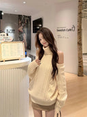 Autumn and Winter Fashion New Women's Elegant Knitted Sweater Loose, Warm, Thickened Design Sense High Neck Off Shoulder Hoodie