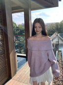 Autumn and Winter Fashion New Women's Elegant Off Shoulder Knitted Korean High End Hoodie One Shoulder Warm Base Knitted Sweater